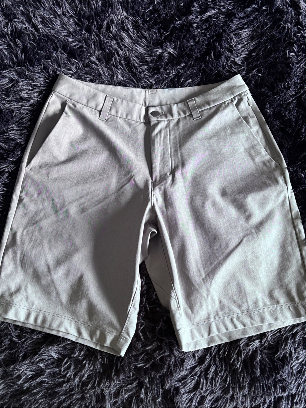 lululemon athletica Men's Light Gray Flat-Front Performance Shorts